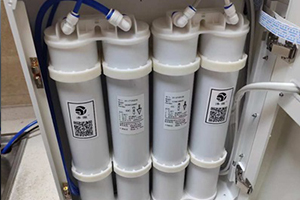 水处理设备纯化柱的用途及更换时间？