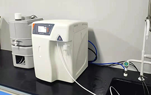 实验室超纯水机受污染的途径有哪些？