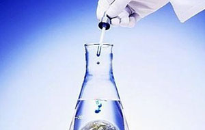 离子色谱柱能用纯水冲洗吗？